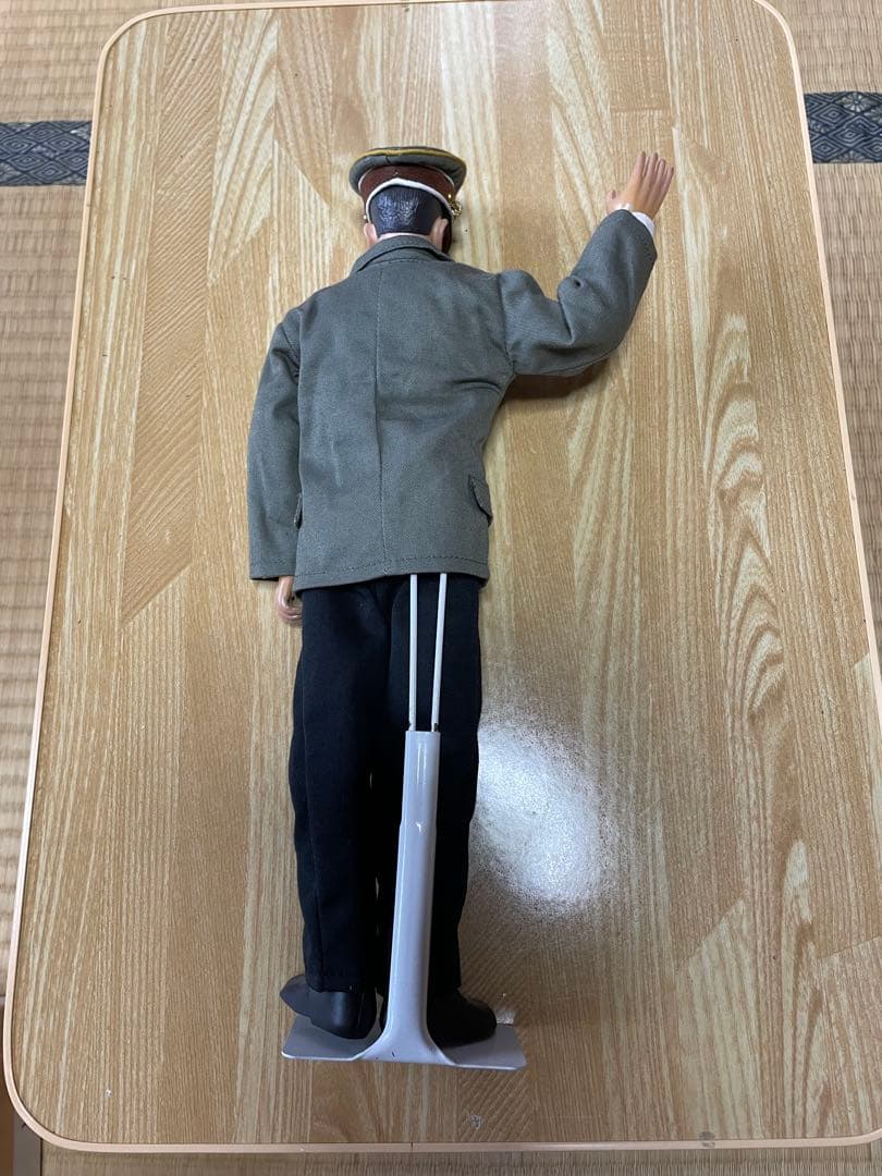 アドルフヒトラー　フィギュア