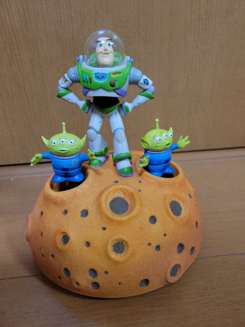 バズ・ライトイヤー エイリアン 　オルゴール　　トイストーリー　フィギュア
