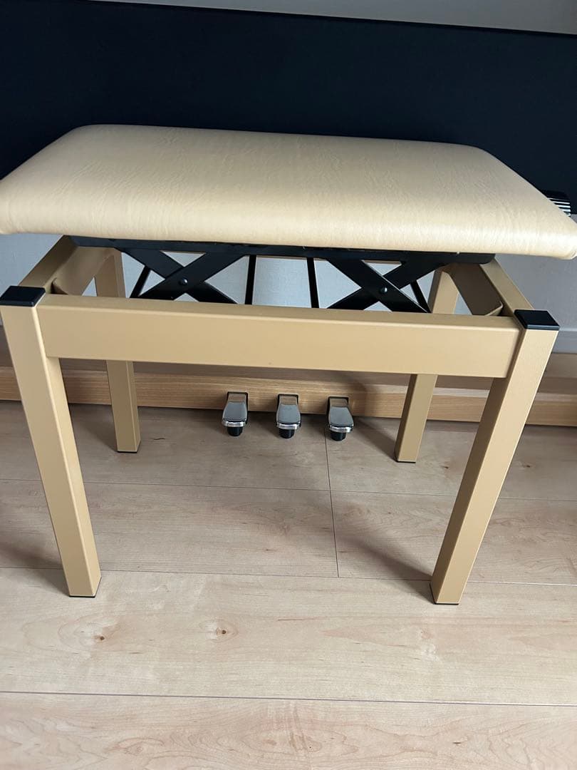 セット商品　ローランド　電子ピアノ　椅子