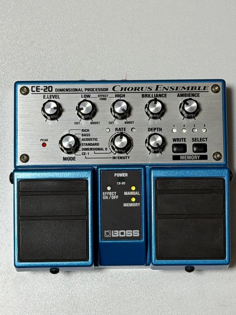 ギター BOSS CE-20