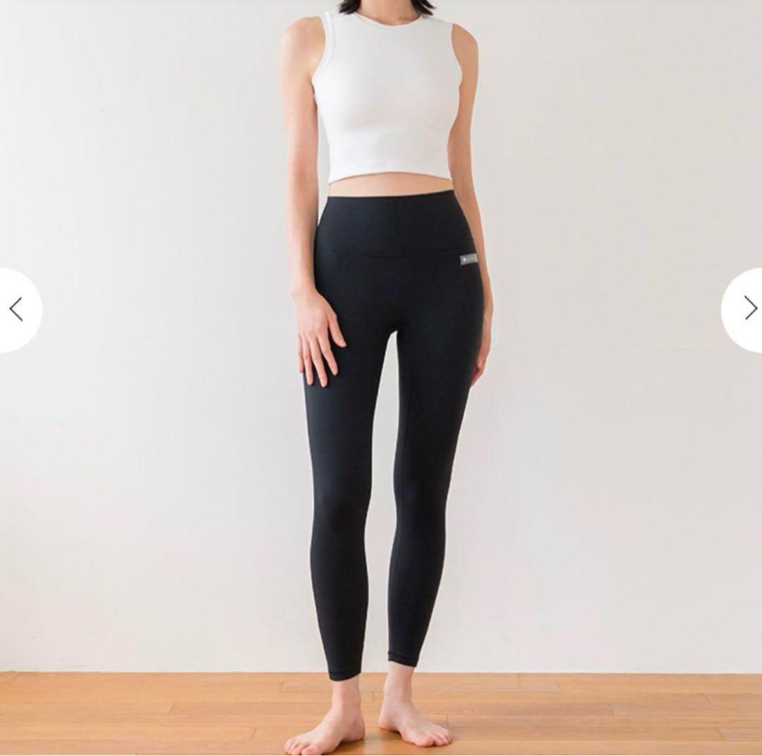 新品未使用【SUKALA】プレミアムフィットクロップドタンクトップ ホワイト L