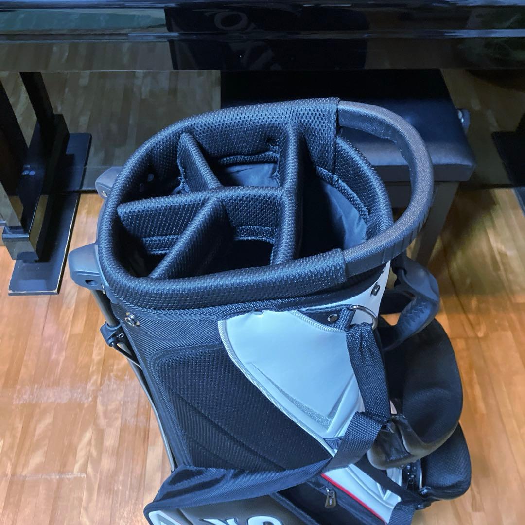 【美品】スリクソンキャディーバックスタンド式GGC-S204L数量限定品