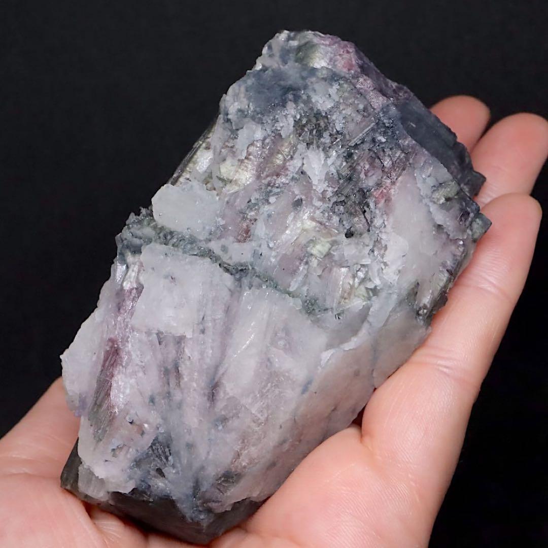 ジャンボ結晶！ トルマリン 電気石 292.8g T693 鉱物　天然石　原石