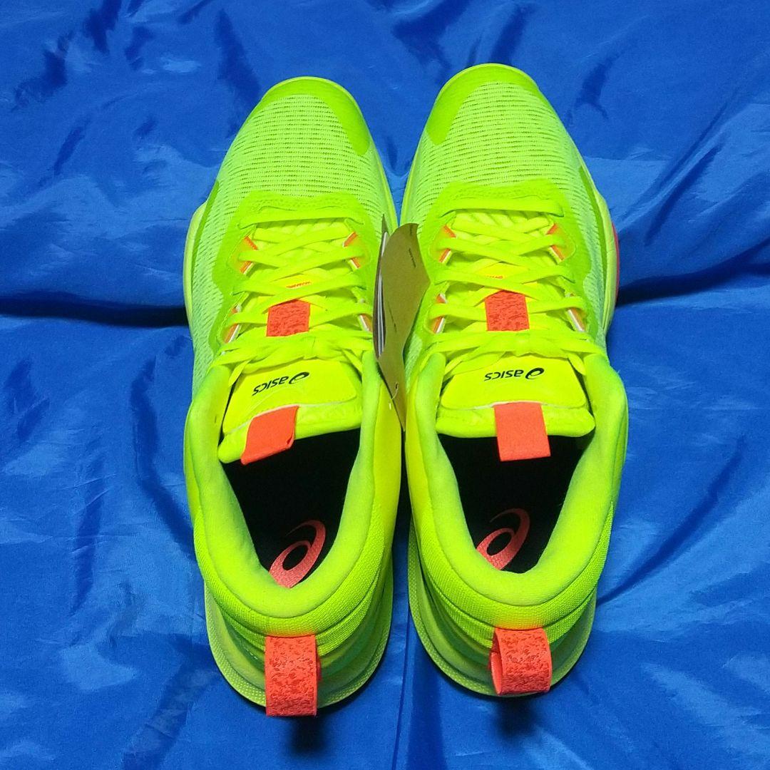 【新品未使用】アシックス　バスケ　シューズ