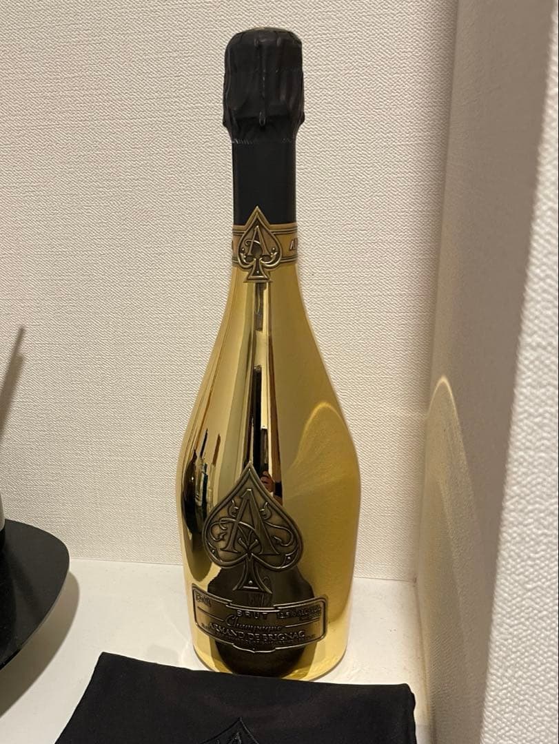 【新品未開封】アルマンドArmand de Brignac ゴールドシャンパン