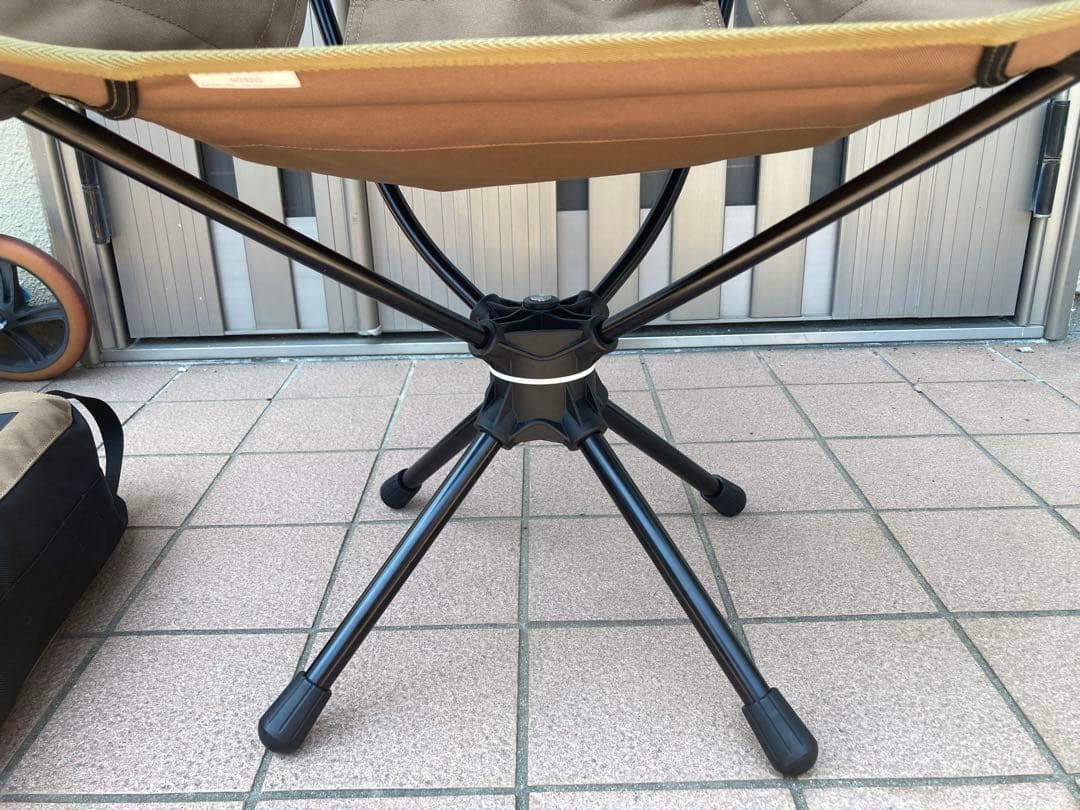 ヘリノックス　タクティカルスイベルチェア タンカラー　中古美品