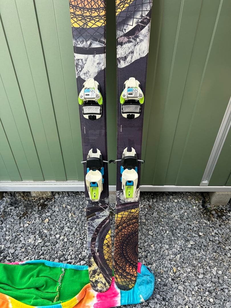 アルマダ　tst 174センチ