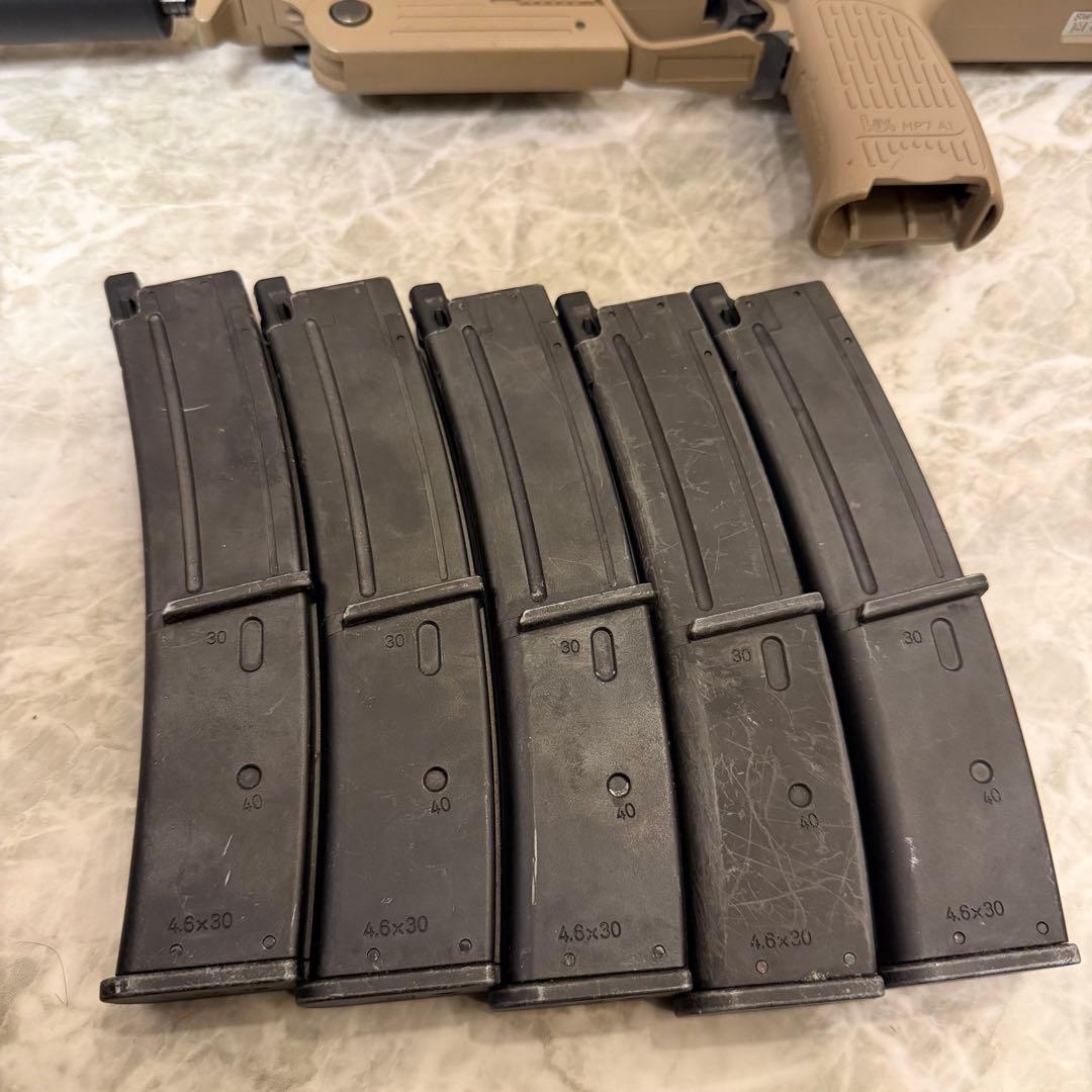 ［マガジン5本セット］東京マルイMP7A1 ガス TANカラー カスタム