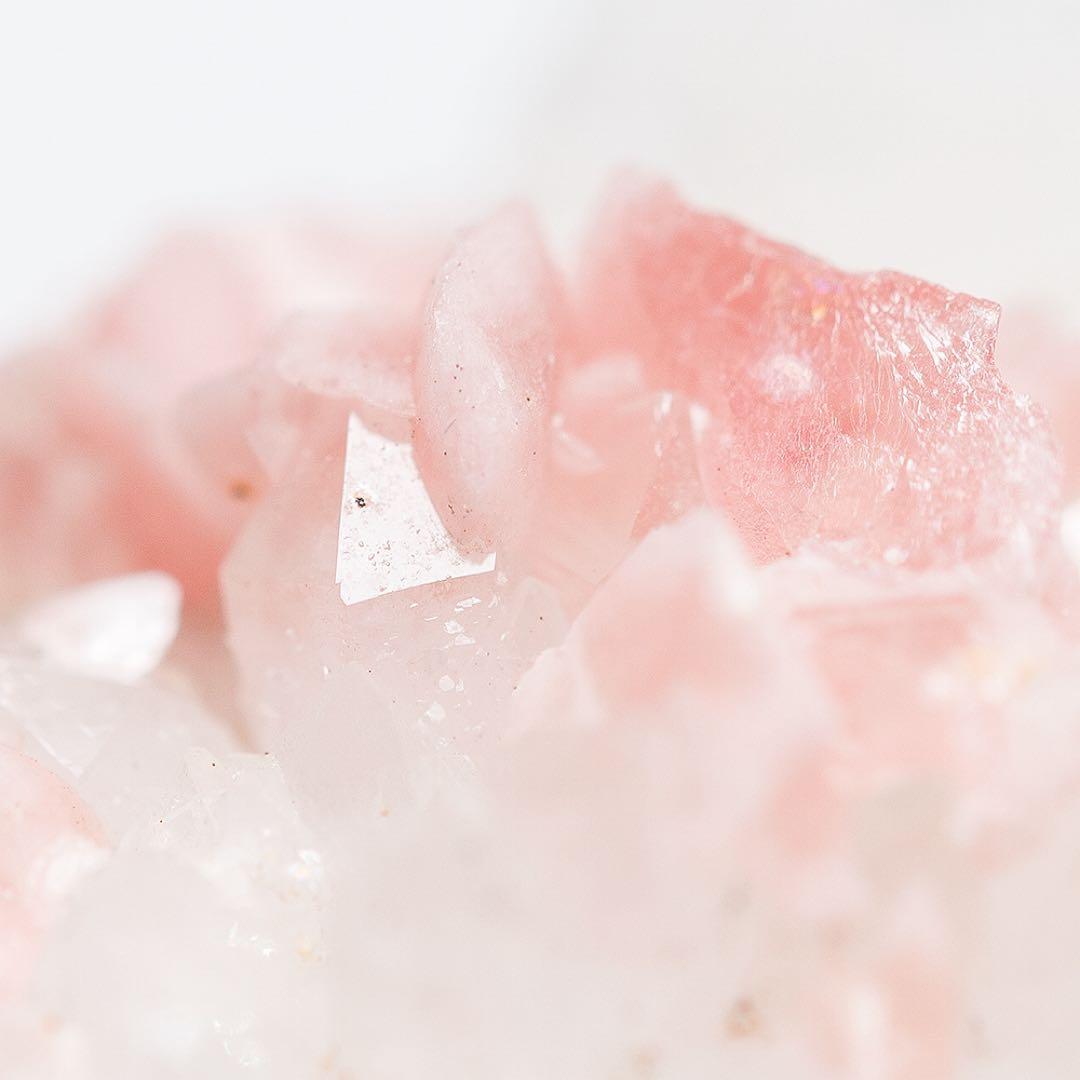 中国 ロードクロサイト フローライト 天然石 原石 鉱物標本 鉱石 蛍石 734