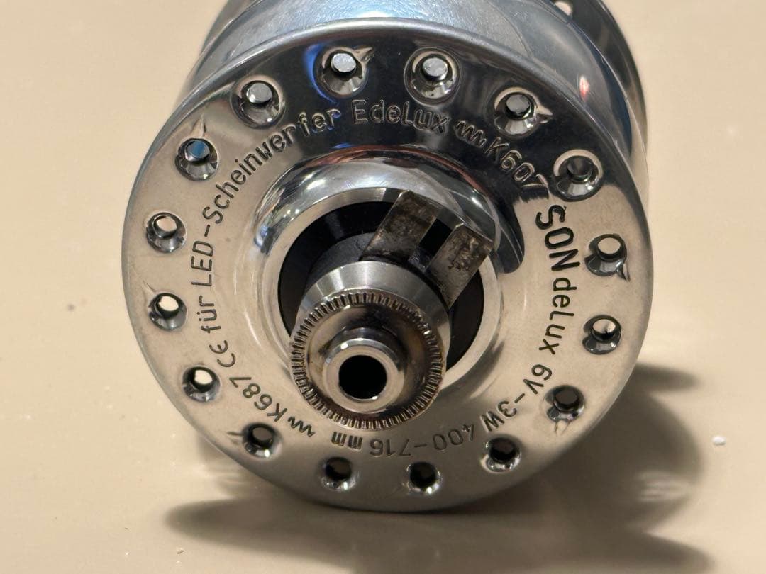 SONdelux ハブダイナモ 3W シルバー Surly