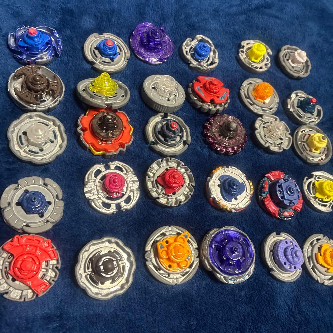 メタルファイトベイブレード 30個　まとめ売り