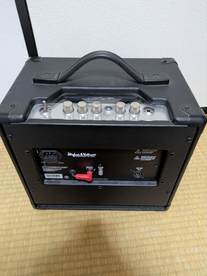 ギター Hughes & Kettner TubeMeister 5