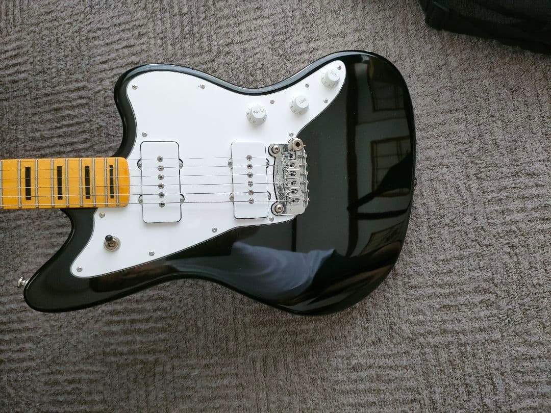 Ｇ＆Ｌ　　ＴＲＩＢＵＴＥ　ＤＯＨＥＮＹ ほとんど新品です。