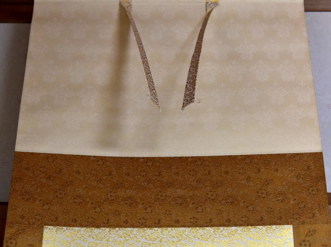 ＮＯ３四季花掛軸　野村石州作　絹本肉筆　共箱