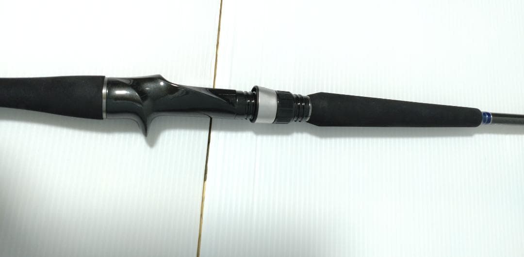 中古 美品　アルファタックル　イシダイFT　210H　ハス サンバソウ イシダイ