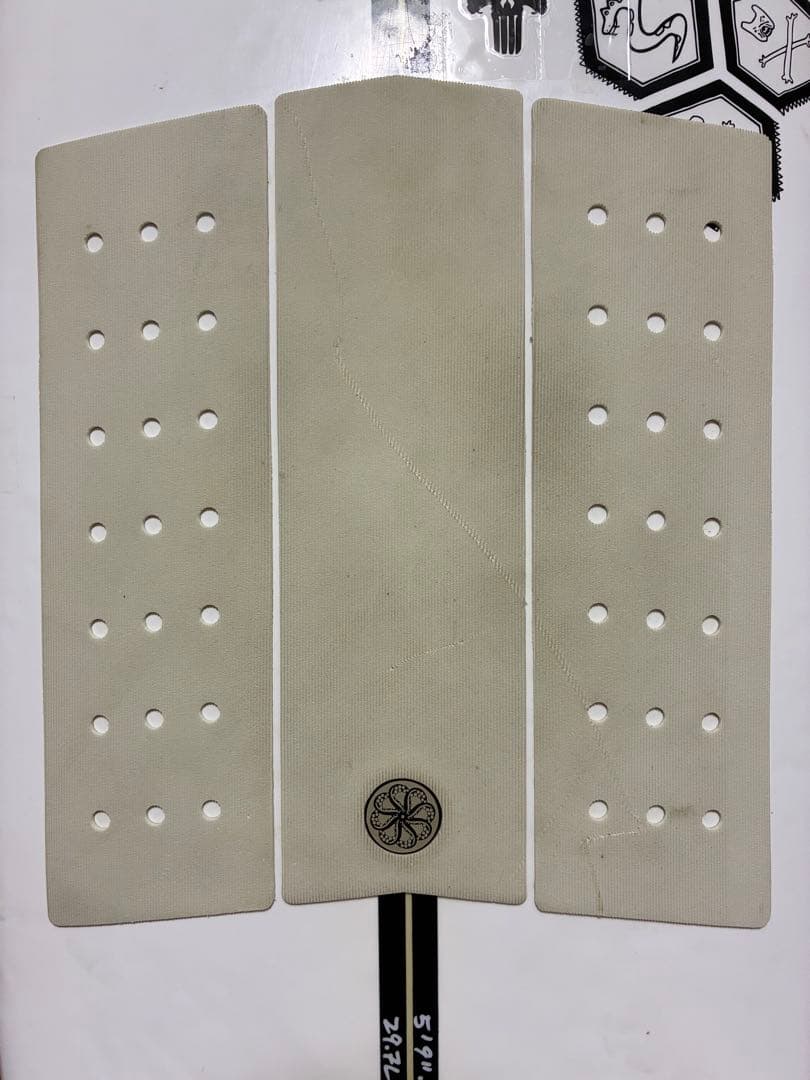 アルメリック サンダーボルト サンプラー 5.9 29l 5フィン