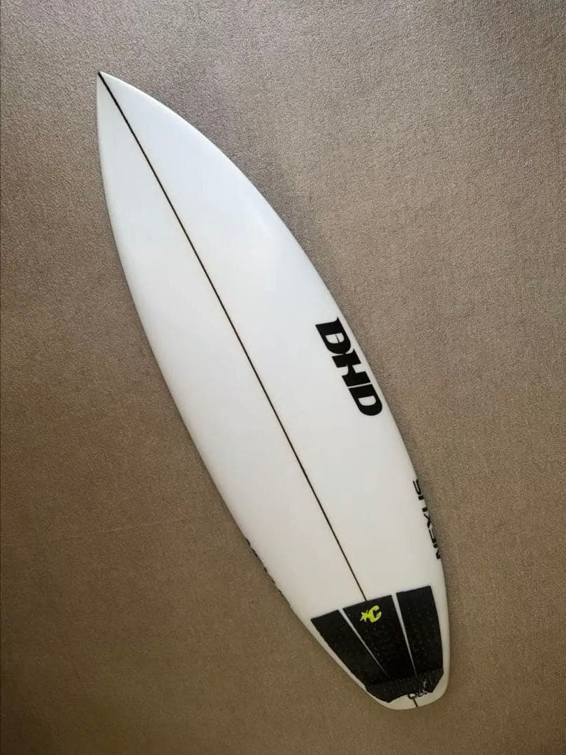 最新 美品 DHD サーフボードNEXUS ネクサス