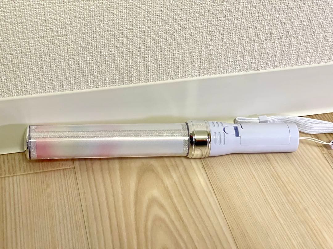 【貴重】FRUITS ZIPPER ペンライト