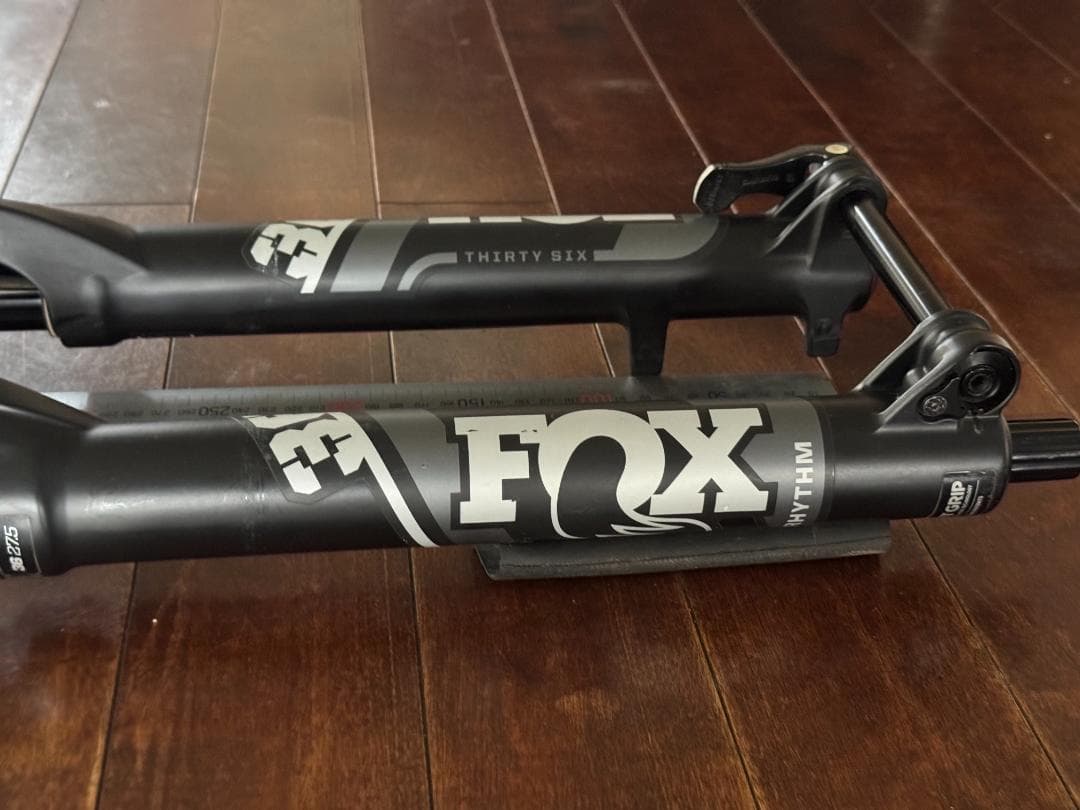 パーツ FOX RHYTHM 36 FLOAT 27.5 160 2022