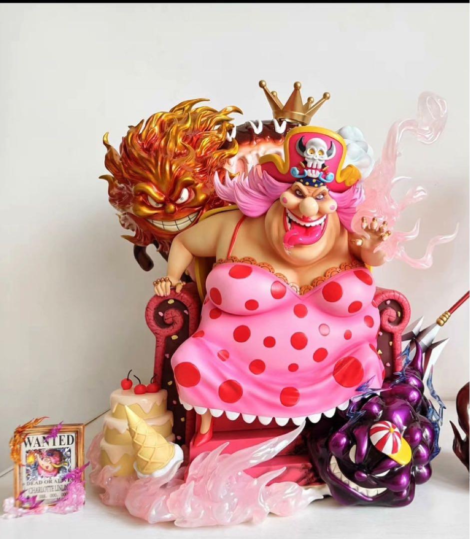 ワンピース シャーロット・リンリンビッグ・マム 四皇 フィギュア 新品