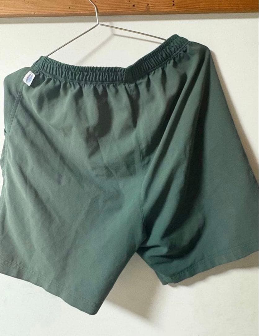YONEX ダークグリーン ハーフパンツ