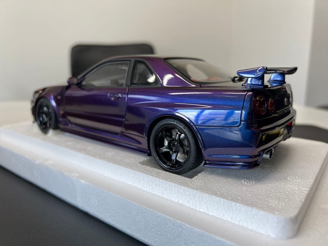 オートアート1/18 Nissan GT-R34 Nismo Z-Tune