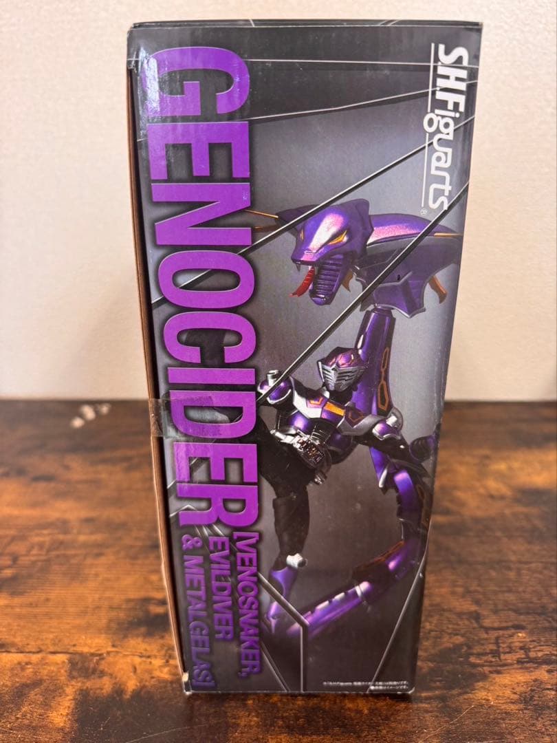 k142 S.H.Figuarts ジェノサイダー 限定　仮面ライダー龍騎