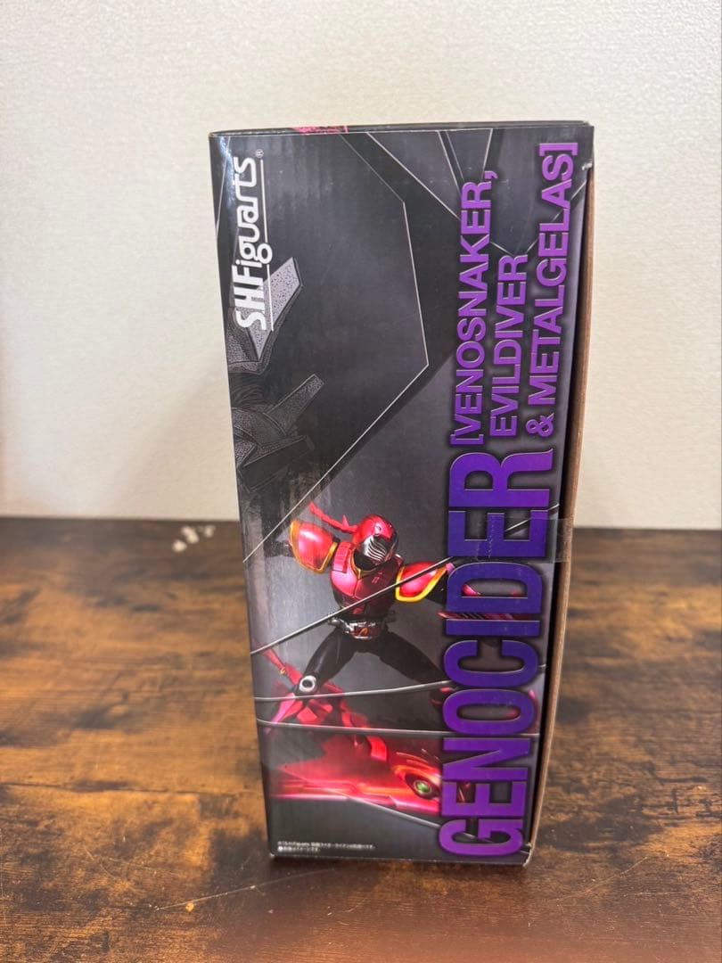 k142 S.H.Figuarts ジェノサイダー 限定　仮面ライダー龍騎