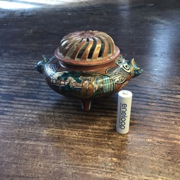 九谷庄三銘　割取画香炉