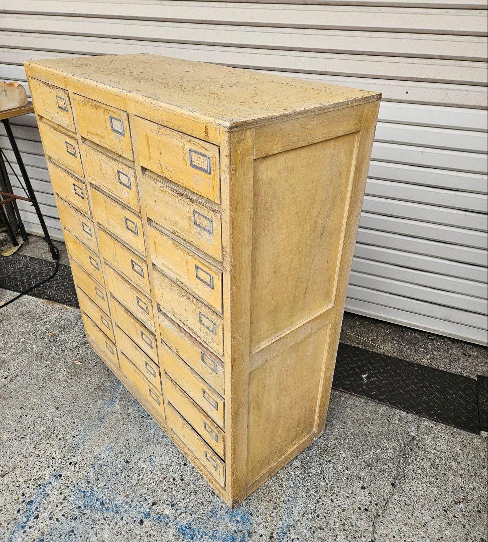 USヴィンテージ 古い木の小引出し 24杯 ファイルキャビネット 収納 古家具