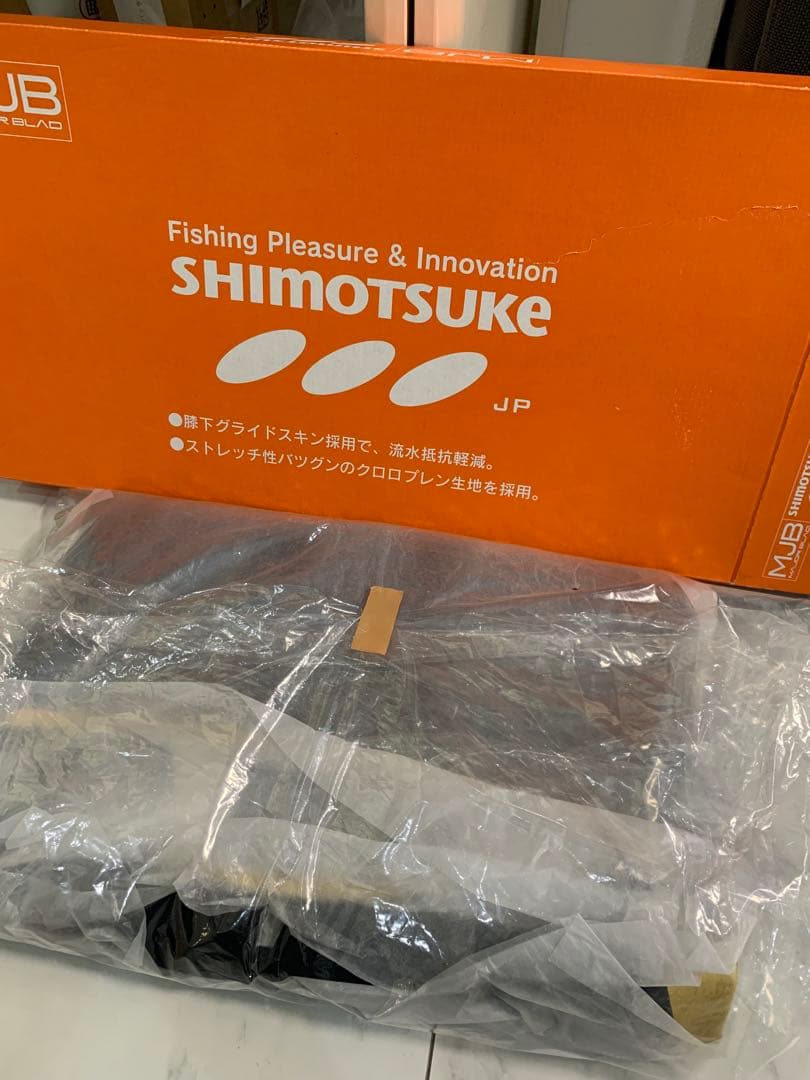 シモツケハイパーフィットタイツ 鮎タイツ 新品未使用　MB ブラック/ゴールド