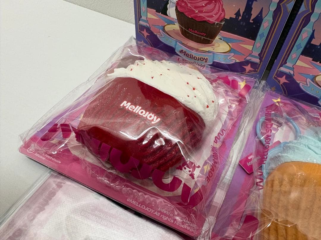 mellojoy メロジョイ カップケーキか? スクイーズ 2点 新品未使用品