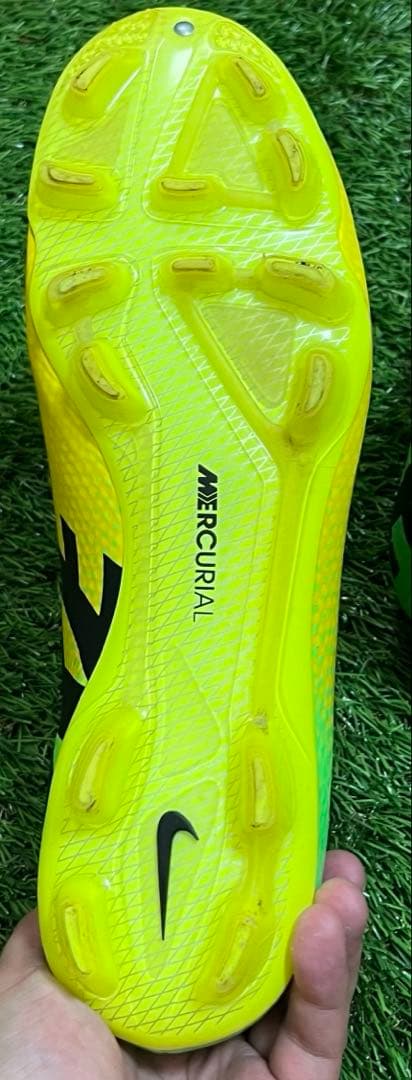 美品！NIKE MERCURIAL VAPOR IX HG-V マーキュリアル