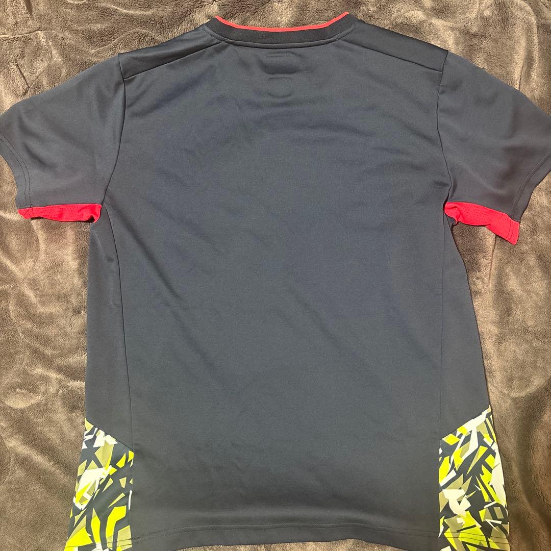 YONEX バドミントンシャツ M グレー/イエロー/レッド