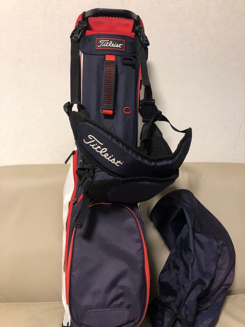 【送料込み】激レア　数量限定モデル　タイトリスト スタンド式キャディバッグ