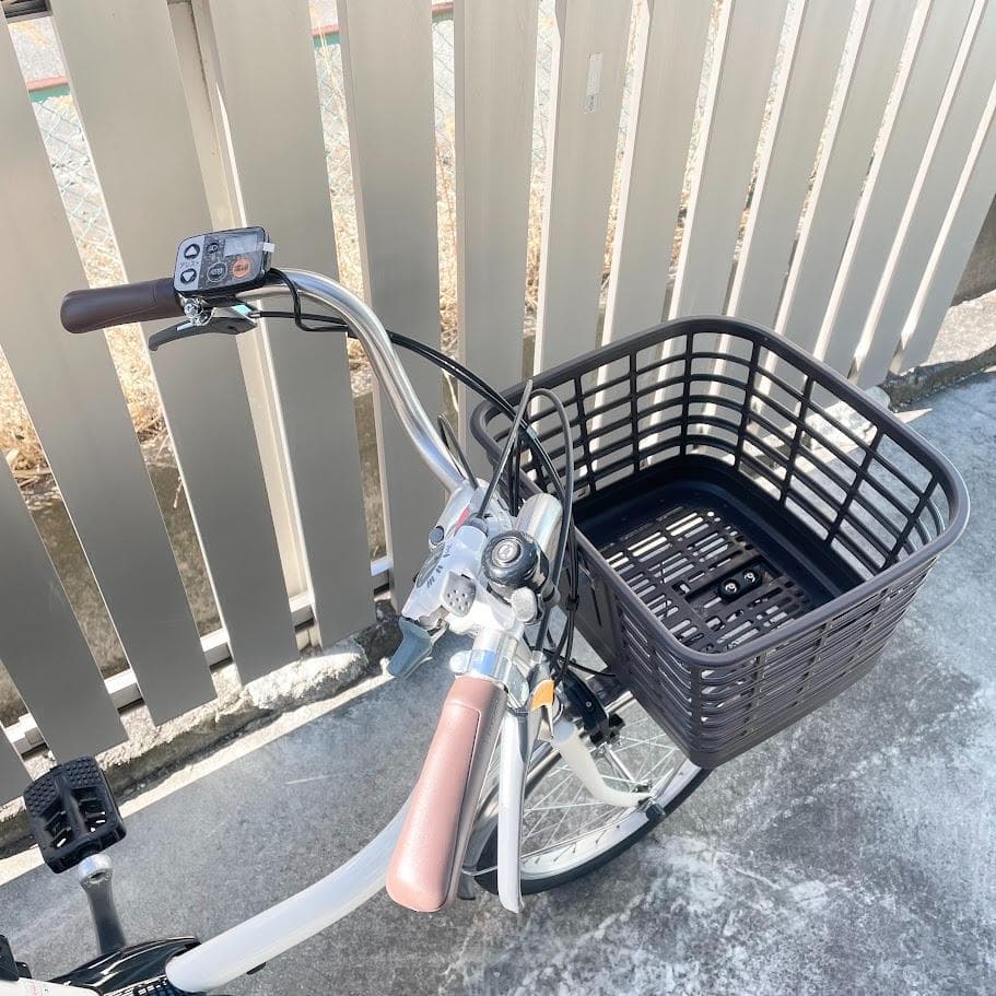 ●パナソニック● 電動アシスト三輪自転車 ビビライフ 大容量 BE-FU832F