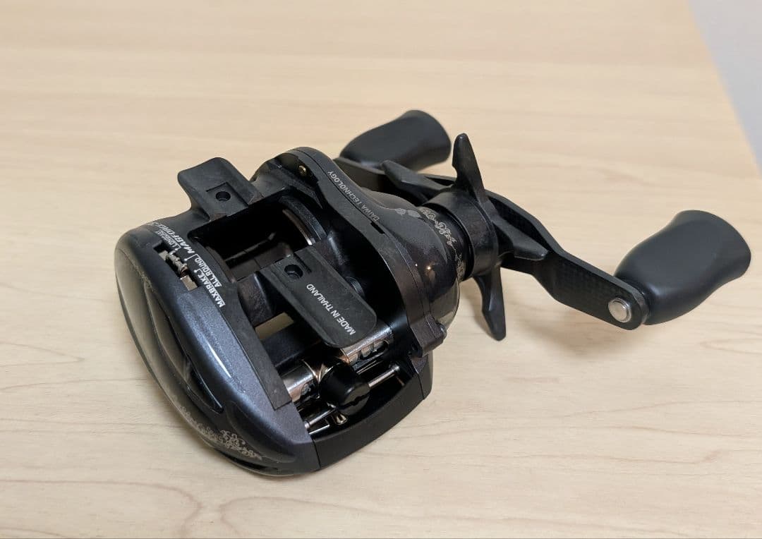 【超超美品】GAN CRAFT ガンクラフト T3 MAGO ベイトリール