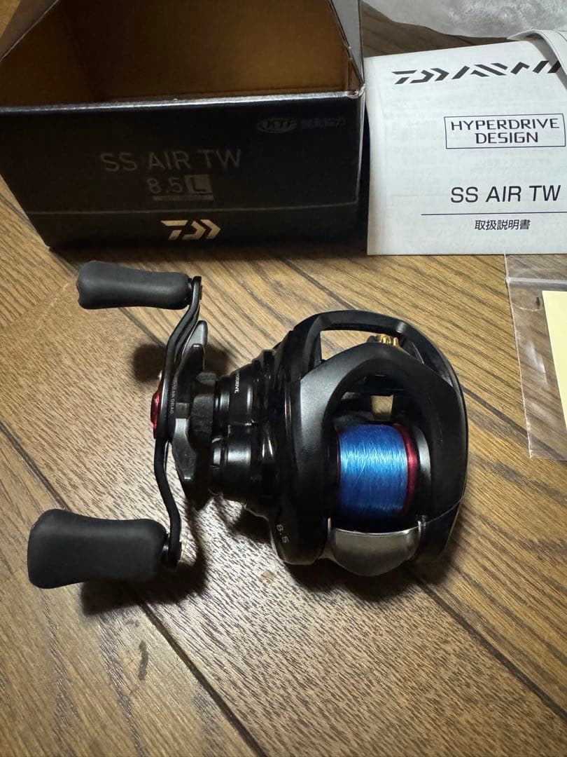 D*D様 23 SS AIR TW 8.5L 美品　Daiwa ベイトフィネス