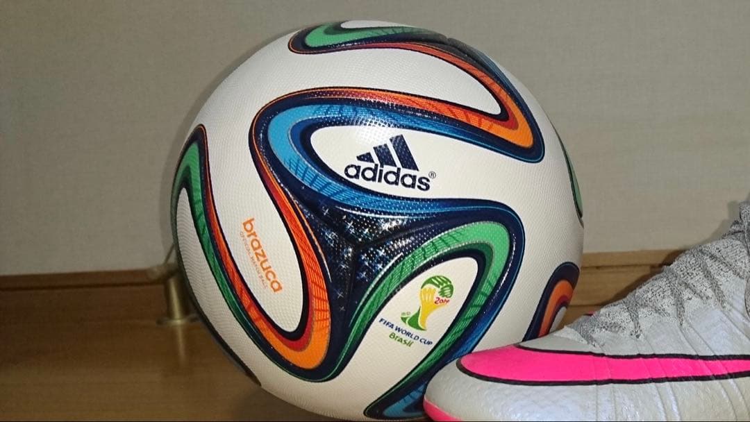 ブラズーカ公式球