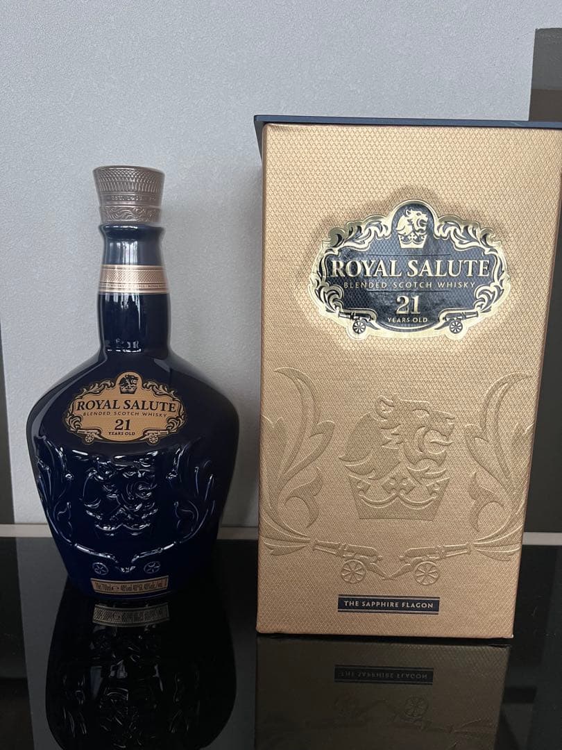 ロイヤルサルート 21年 サファイアフラゴン 箱付き 未開封 【レア終売品】