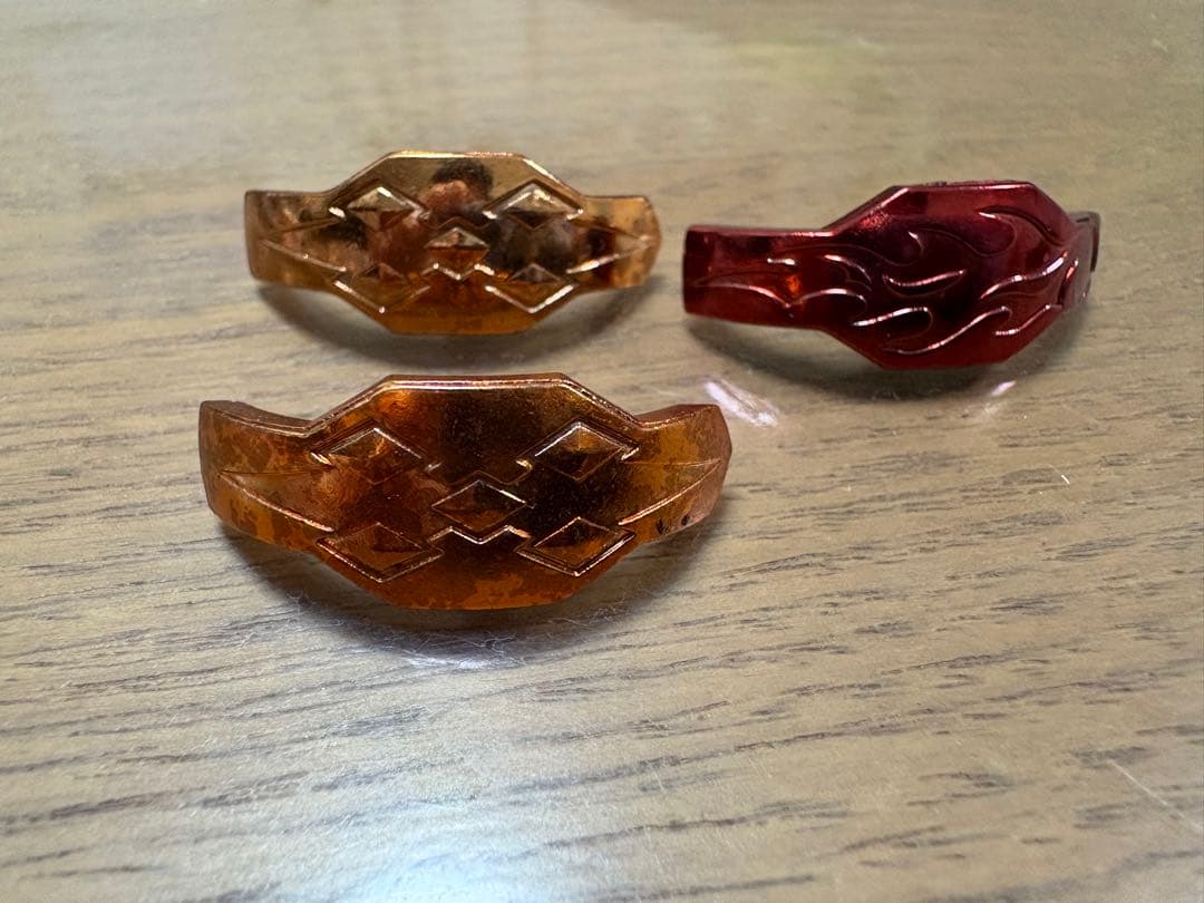 爆丸　サンズデッキ　滅ホロヴォス、硬タンクァー、堅パンツァー　カード　金属パーツ