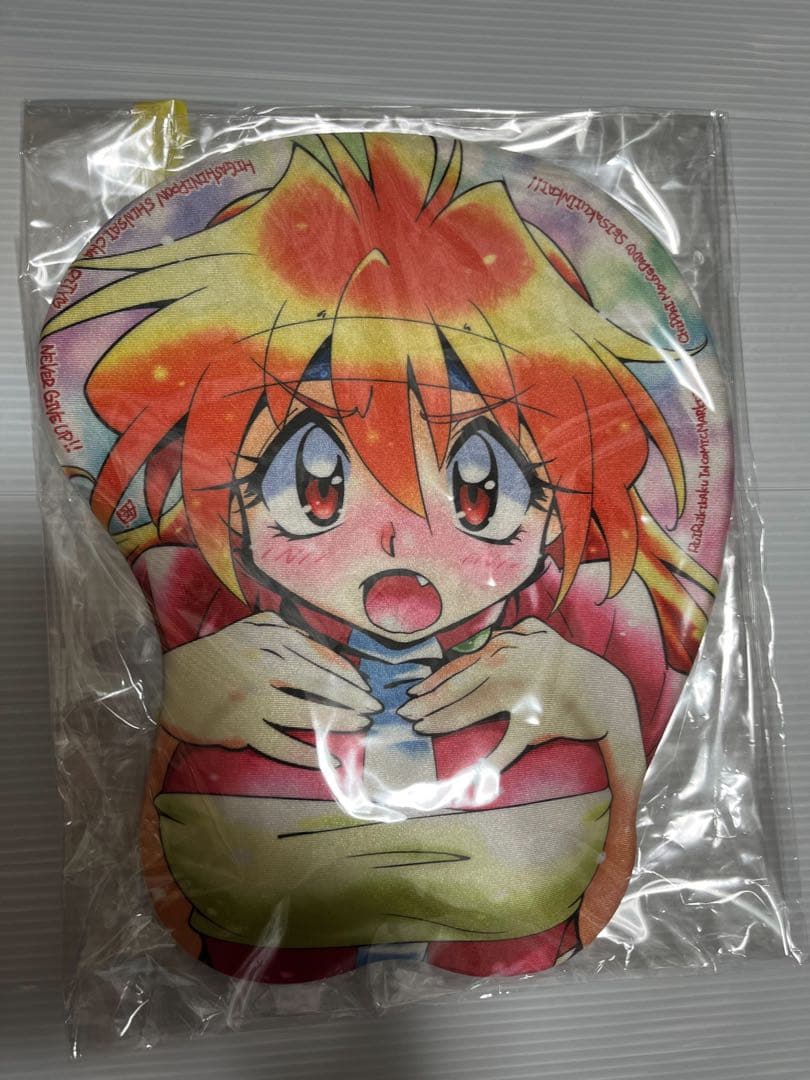 J*1様 スレイヤーズ リナ=インバース マウスパッド