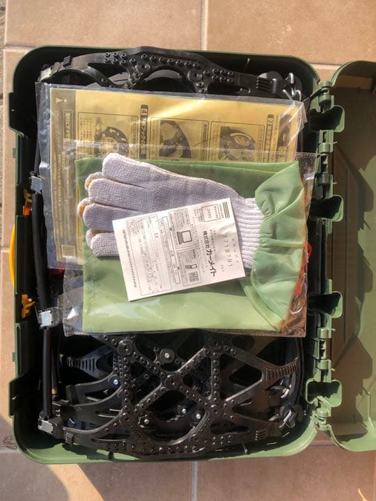 カーメイト　非金属タイヤチェーン