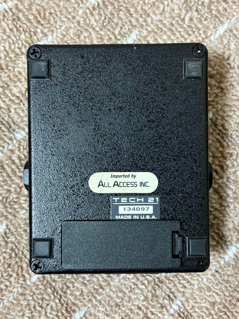 ギター TECH21 SANSAMP GT2