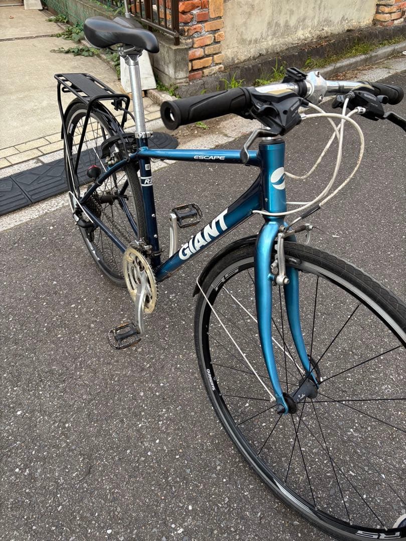 ジャイアント エスケープR3 クロスバイク　茨城県つくば市近辺手渡し