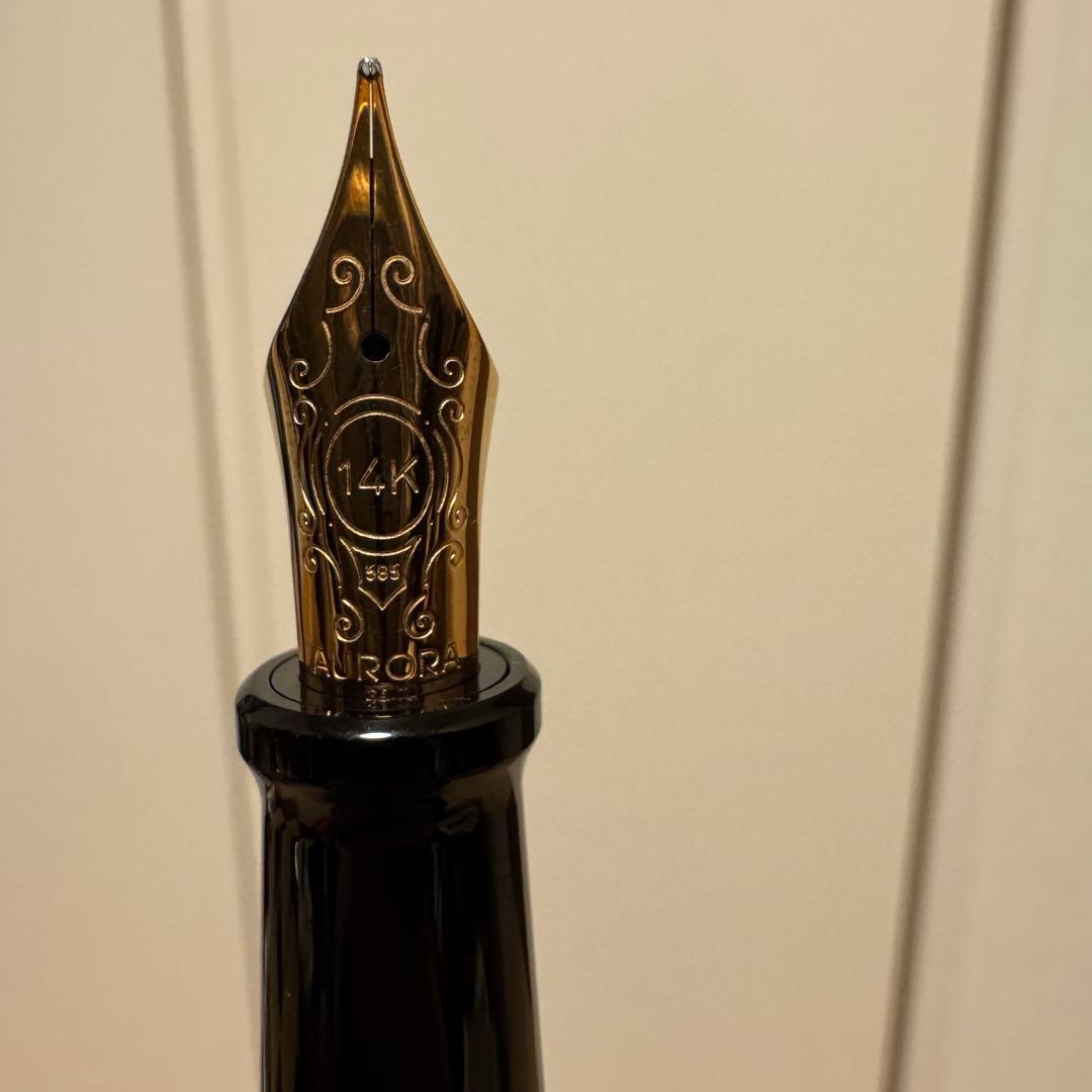 【新品・未使用】アウロラ　オプティマ　M字　aurora optima 万年筆