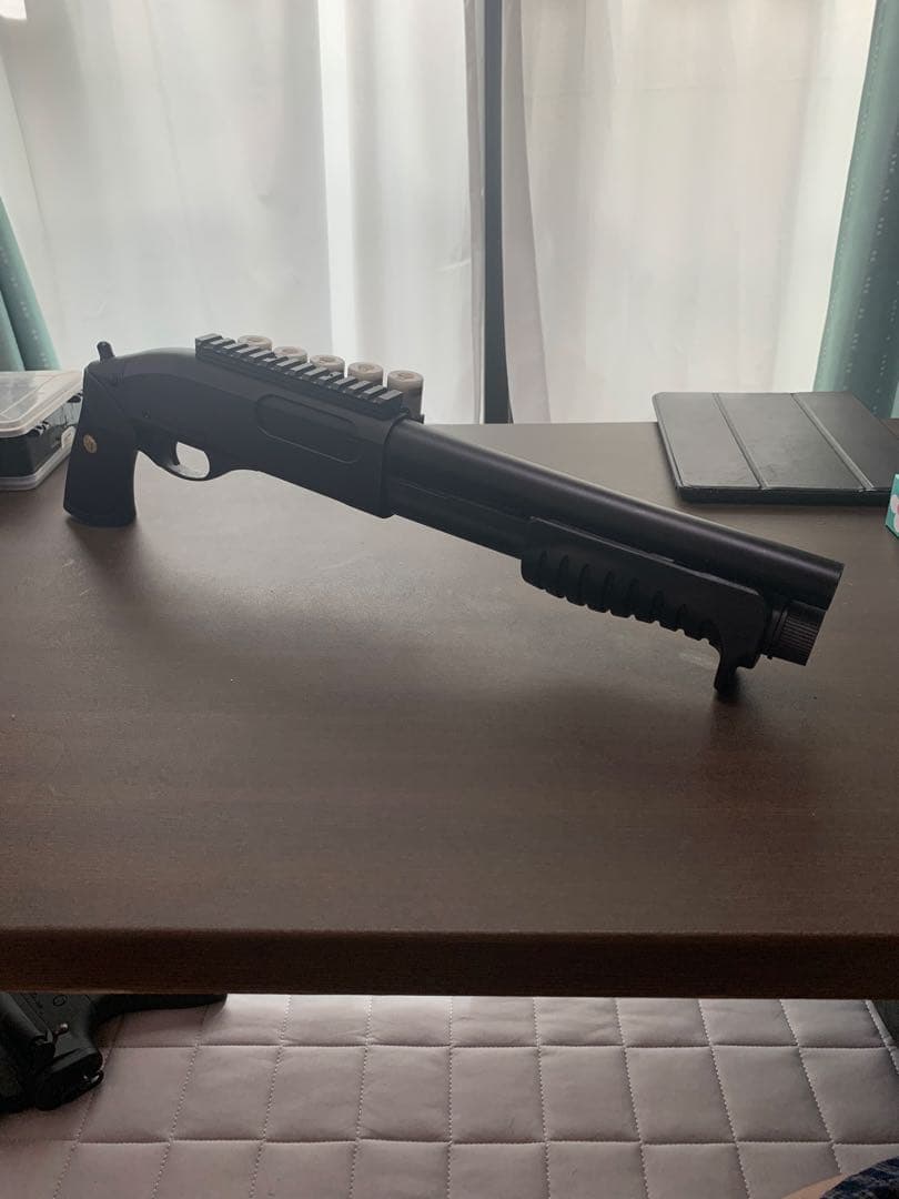 東京マルイM870 BREACHER ガスショットガン