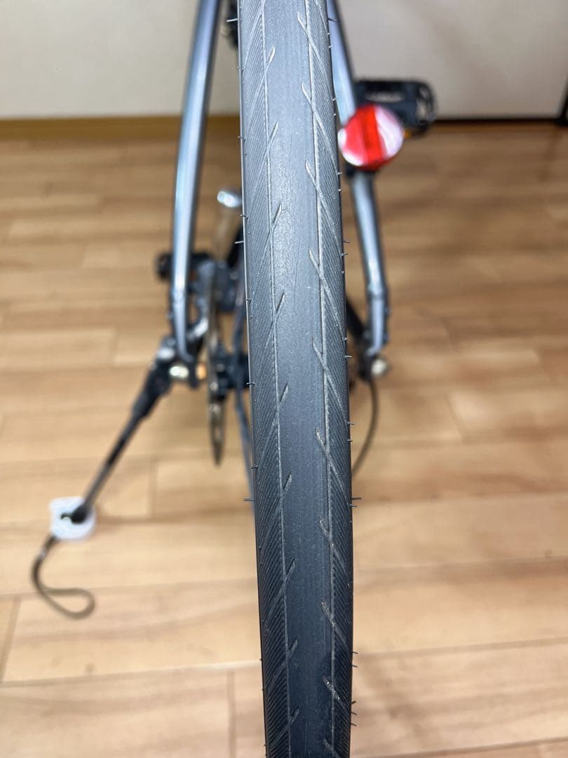 GIANT ESCAPE DISC クロスバイク　ジャイアント