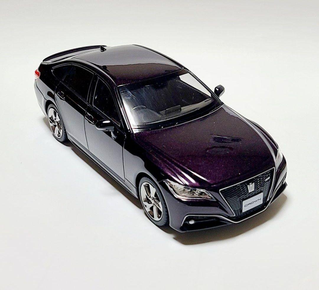 トヨタ 220系クラウン RSアドバンス 夜霞(ヨガスミ) カラーサンプル