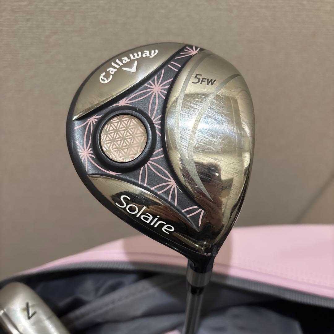 Callaway ピンク ゴルフバッグとクラブとホールとピンセット　初心者セット